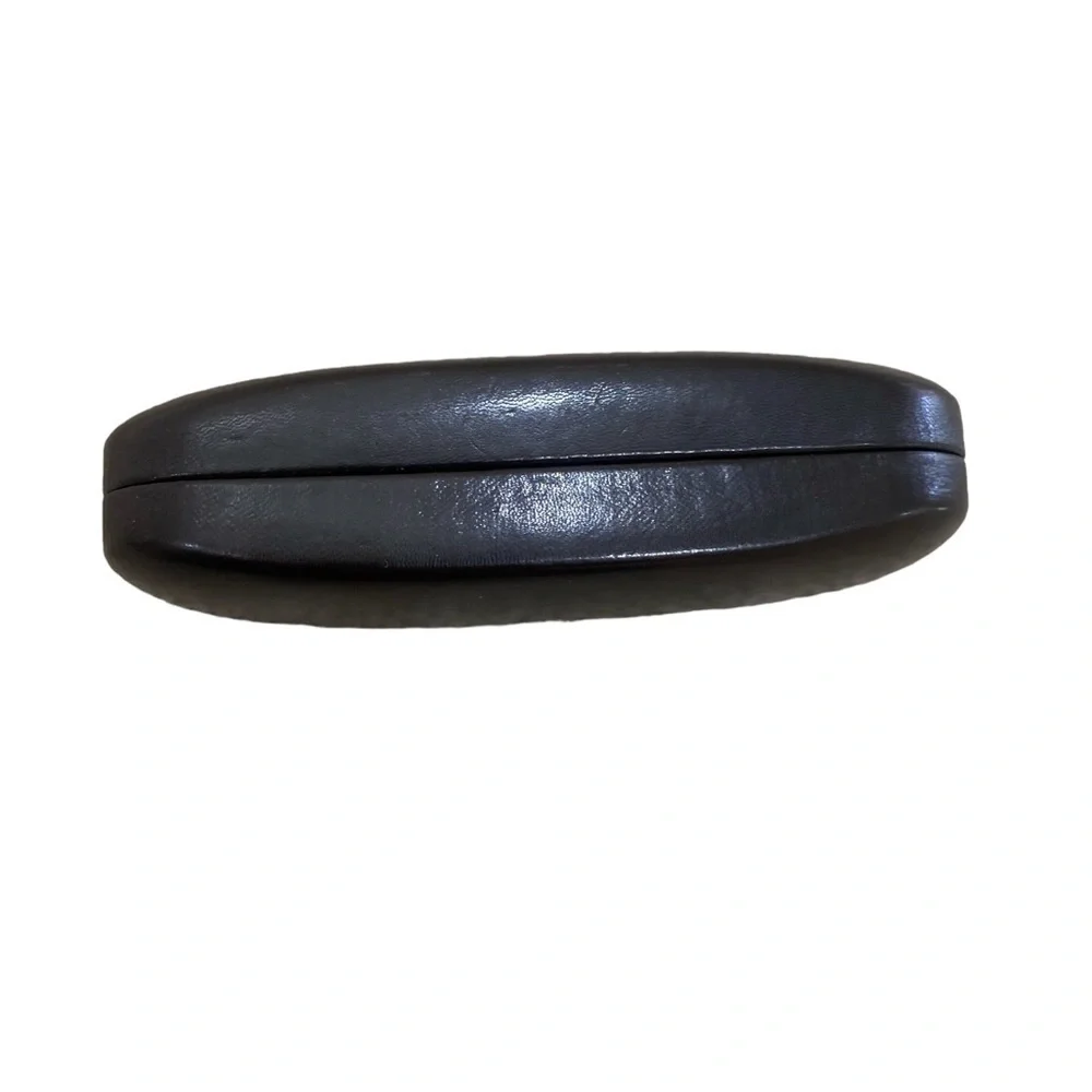 Gucci black eyeglass hard case curved - Picture 7 of 7